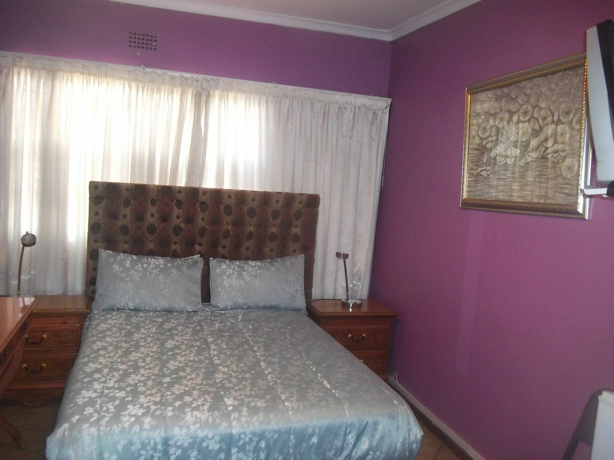 Mbalentle Guesthouse Bishop Lavis エクステリア 写真